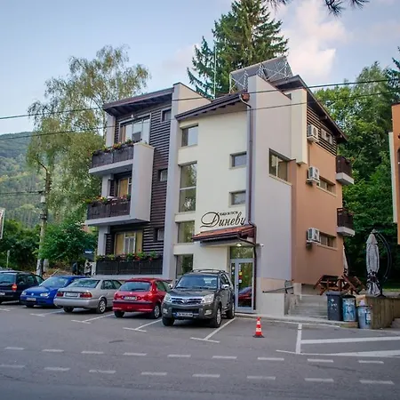 Dinevi Vendégház 3*